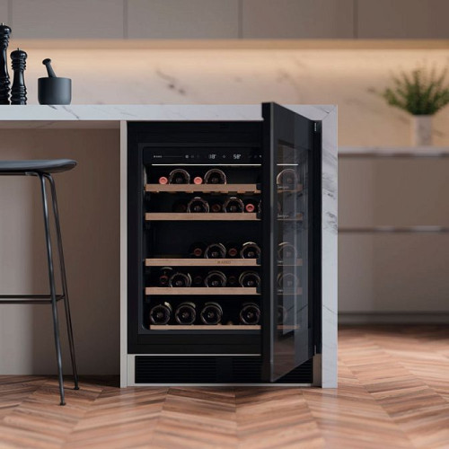 Встраиваемый винный шкаф Asko WCN15842G