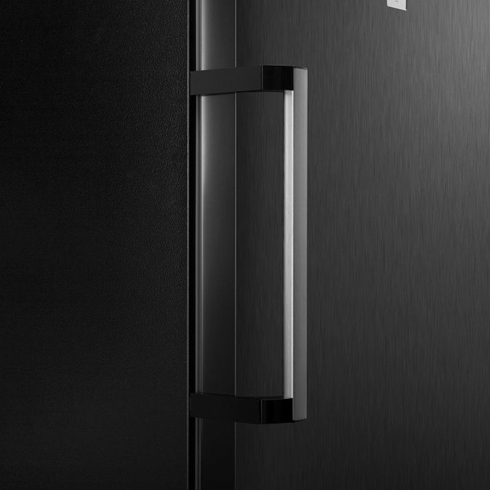 Морозильная камера Maunfeld MFFR185SB