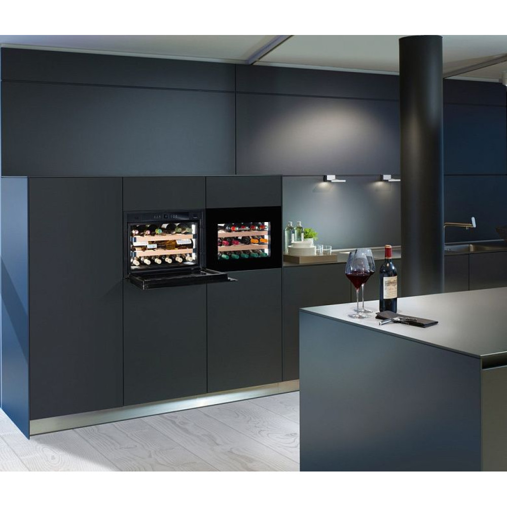 Винный холодильник Liebherr WKEgb 582-26 001