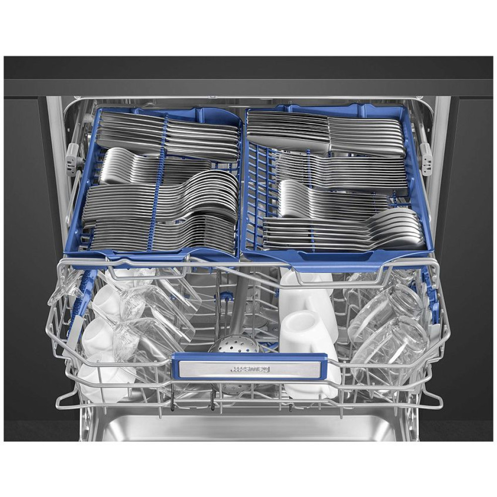 Посудомоечная машина Smeg STL323BQLH