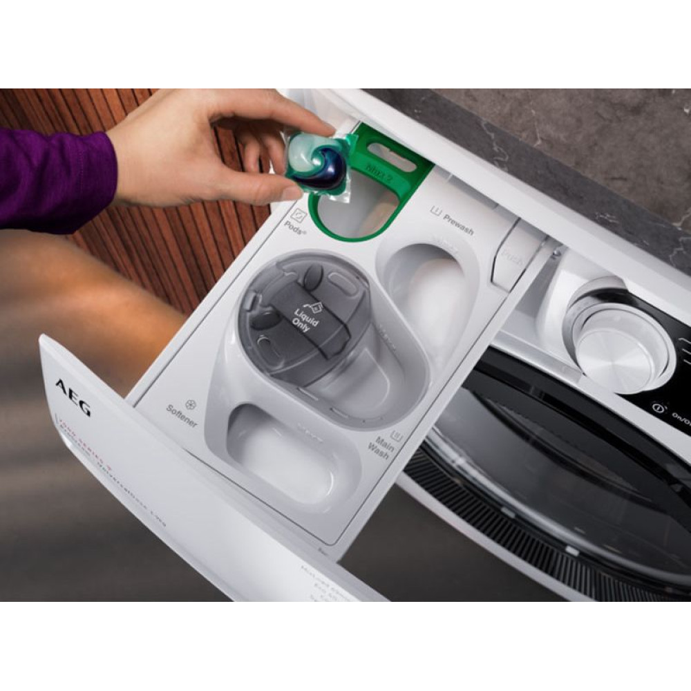 Стиральная машина AEG LFR83844VE