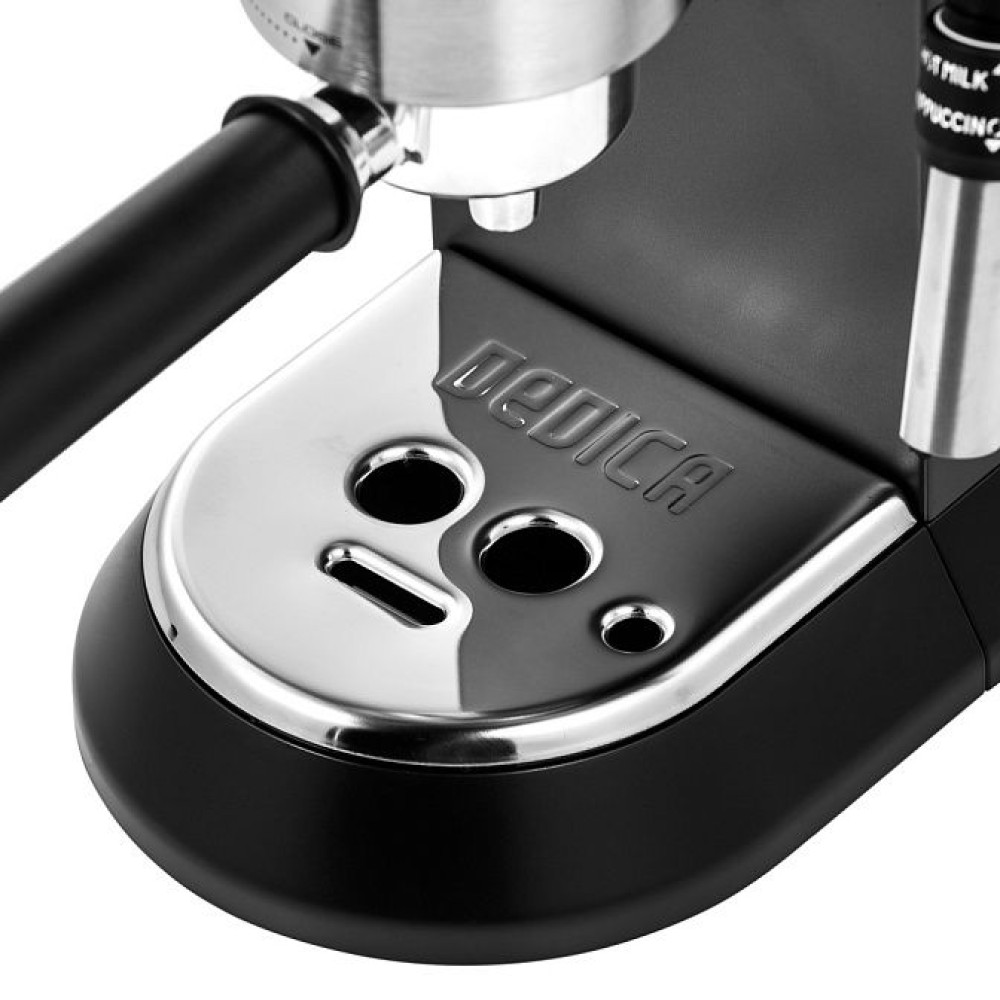 Кофеварка рожковая DeLonghi EC 685.BK