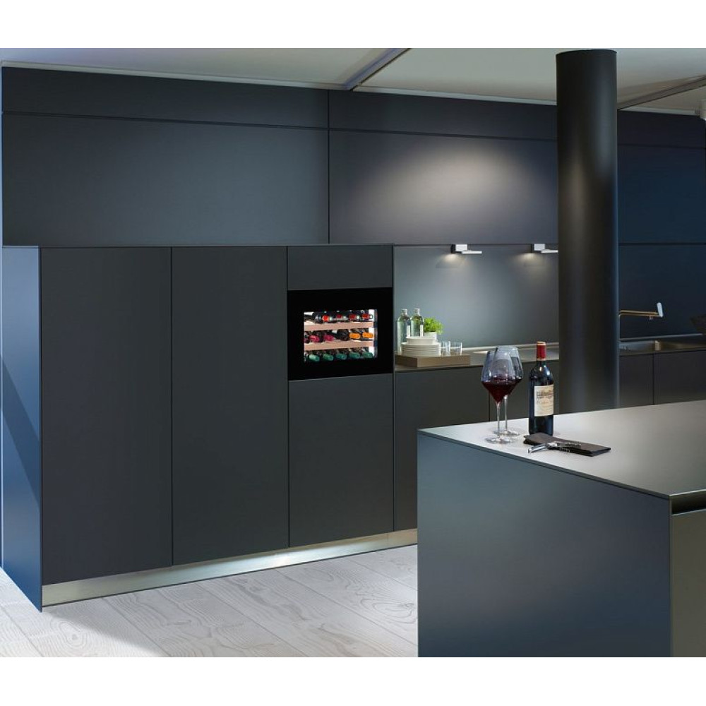 Винный холодильник Liebherr WKEgb 582-26 001