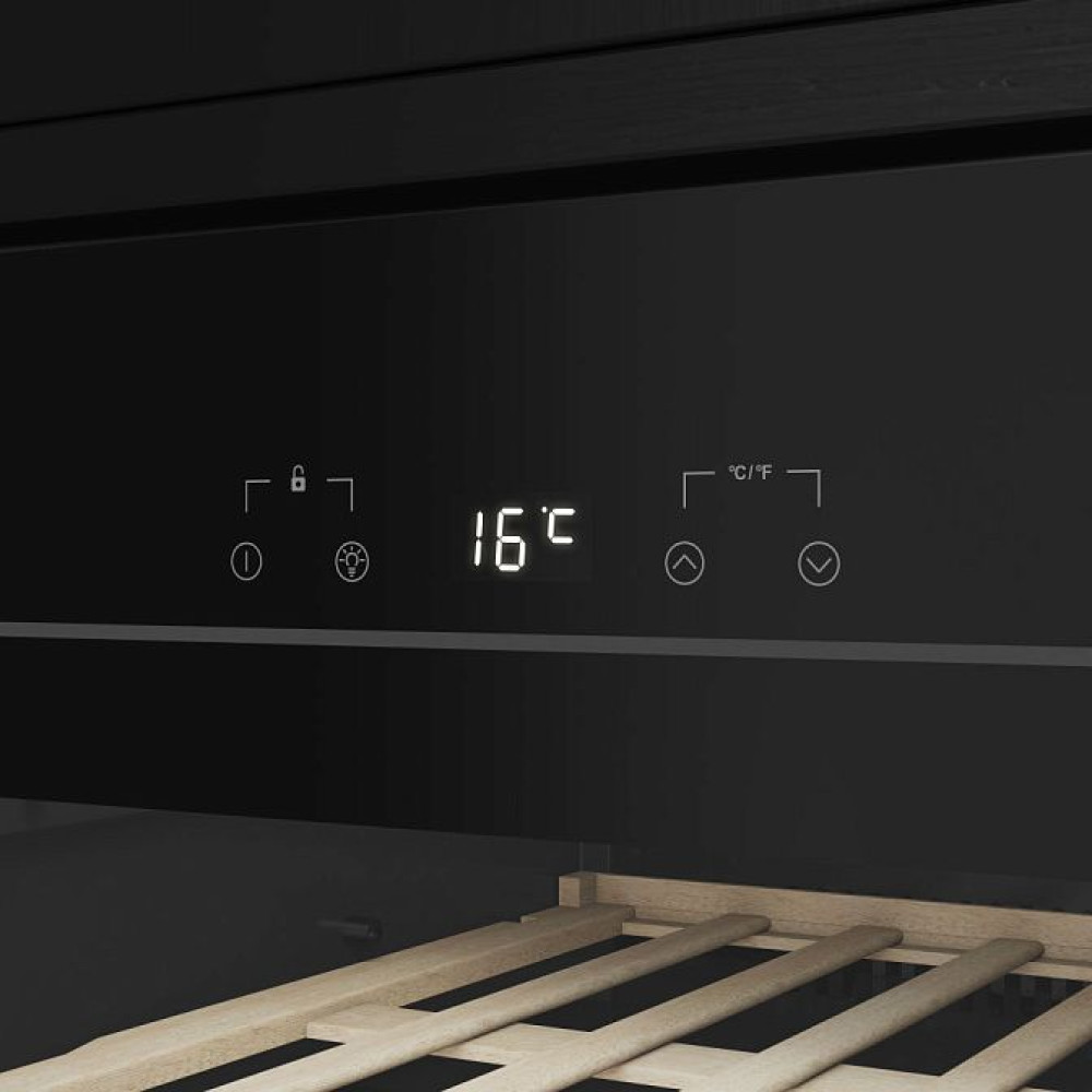 Винный холодильник De Dietrich DUW20FB