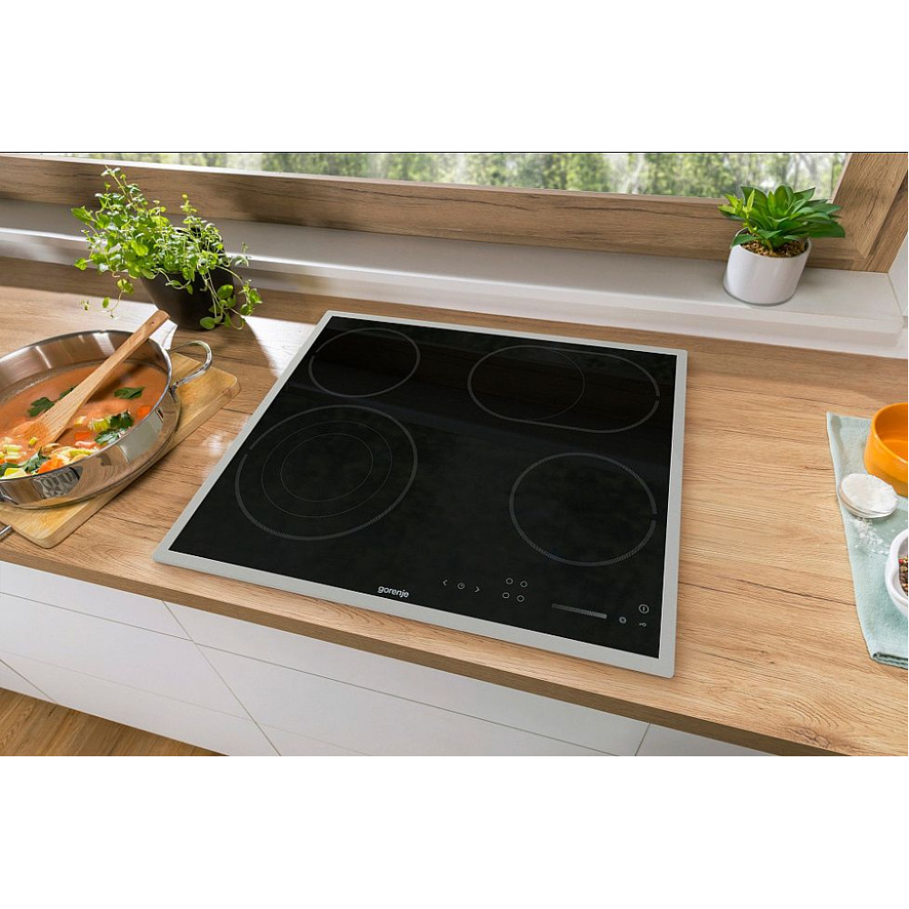 Стеклокерамическая панель Gorenje ECS646BXE