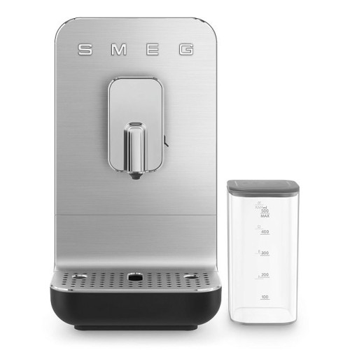 Кофемашина SMEG BCC13BLMEU