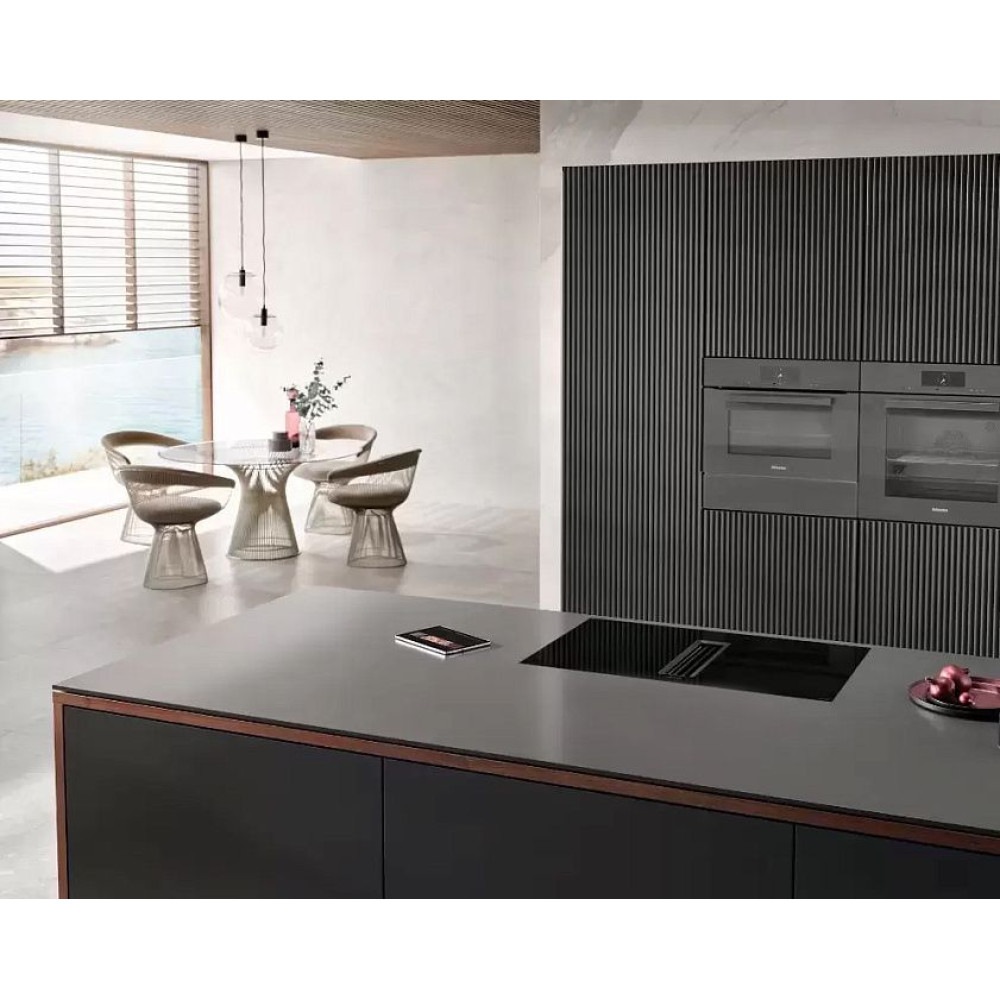 Варочная панель со встроенной вытяжкой Miele KMDA 7676 FL-U