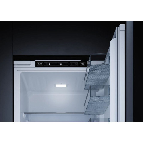 Встраиваемый холодильник Kuppersbusch FKG 8340.0i