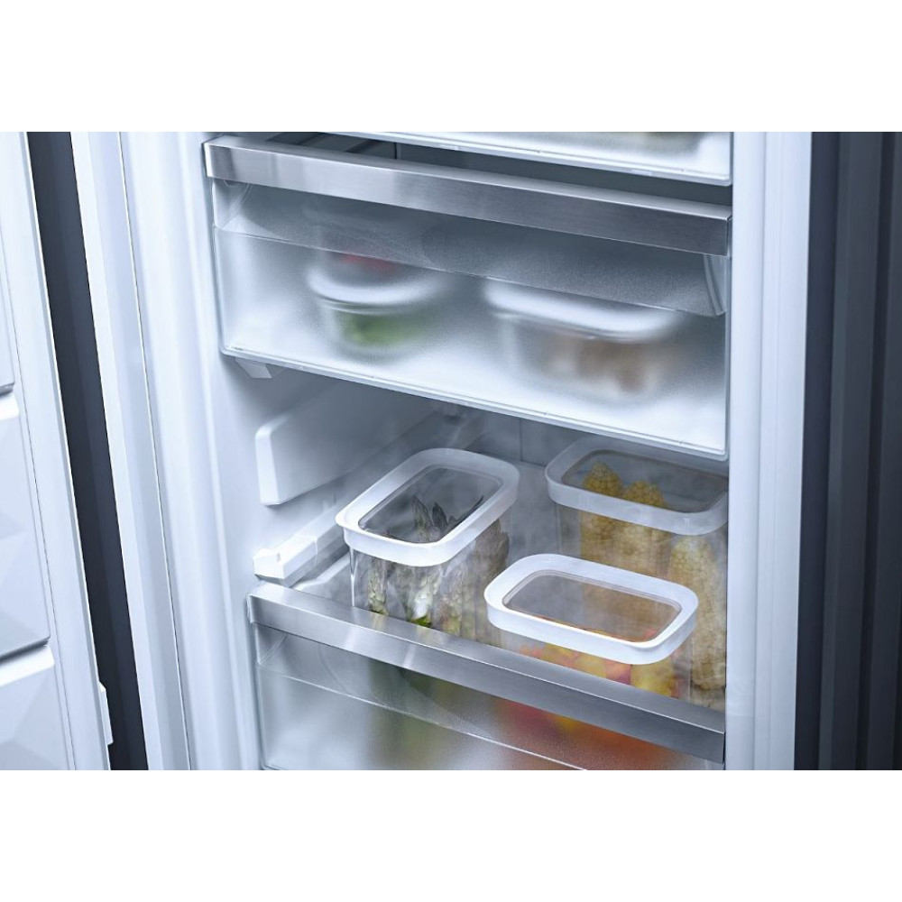 Морозильник Miele FNS 7740 D