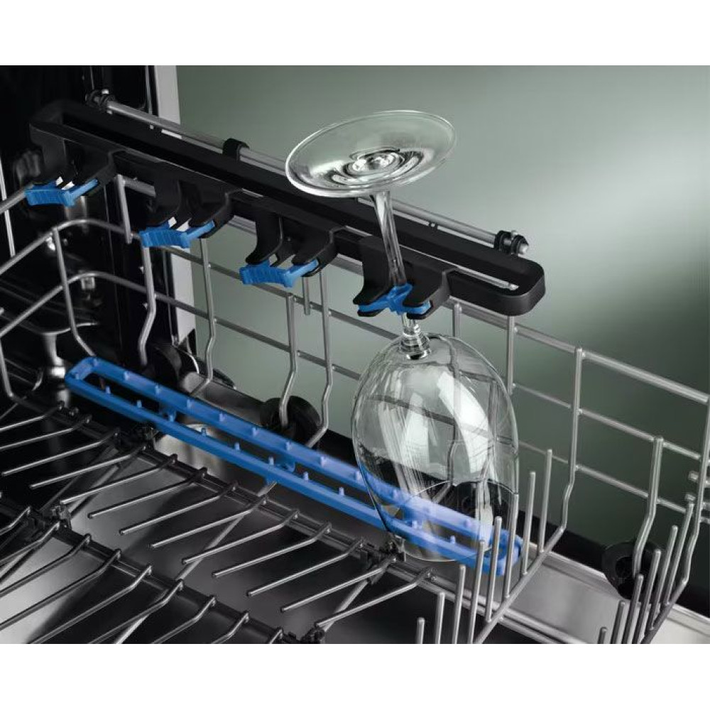 Встраиваемая посудомоечная машина Electrolux EEG48300L