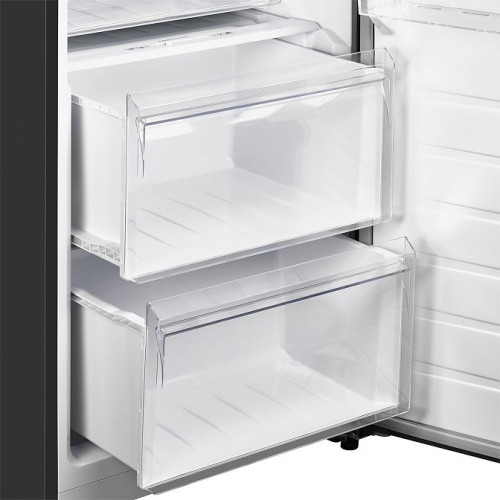 Холодильник Kuppersberg NRS 189 DX