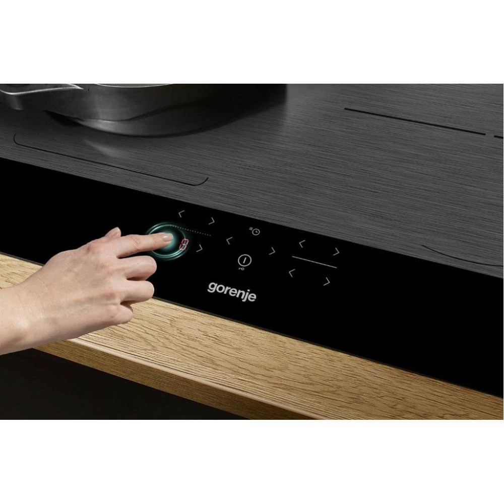 Индукционная варочная панель Gorenje GI6421SYB