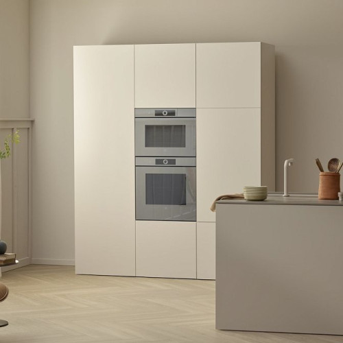 Духовой шкаф V-ZUG Combair V6000 60 черное стекло C6T-21057