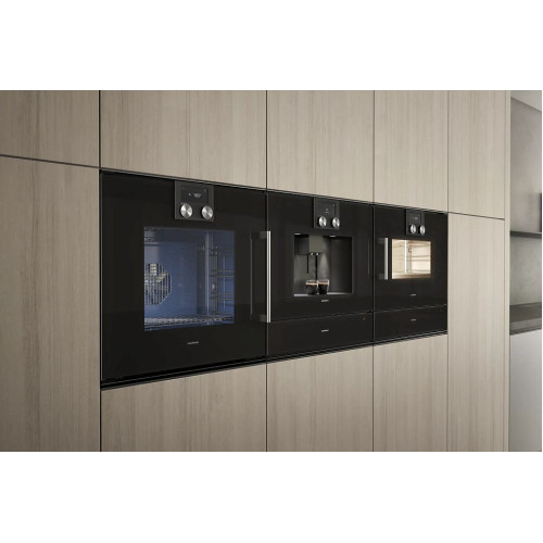 Духовой шкаф с функцией СВЧ Gaggenau BM450100
