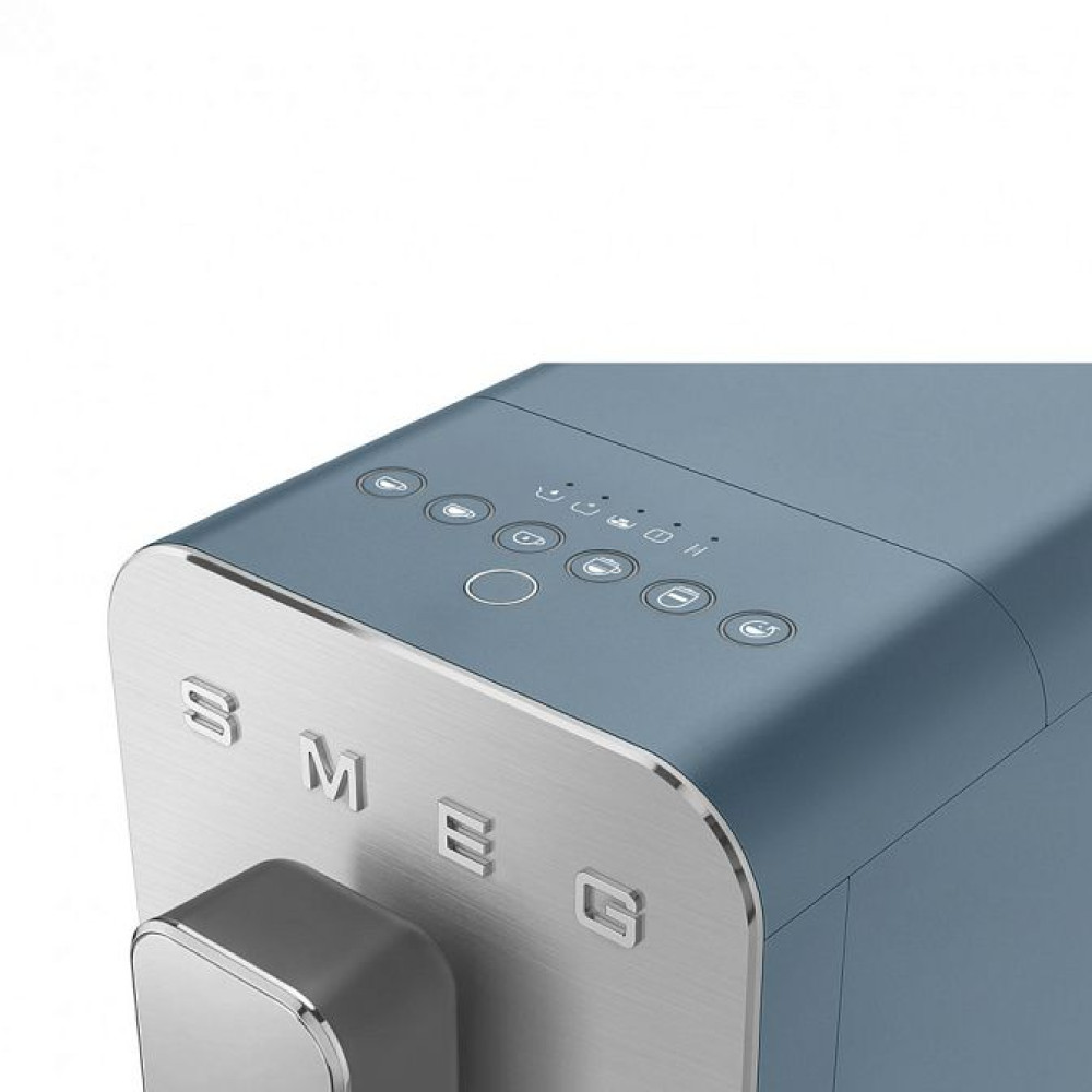 Кофемашина SMEG BCC13SBMEU