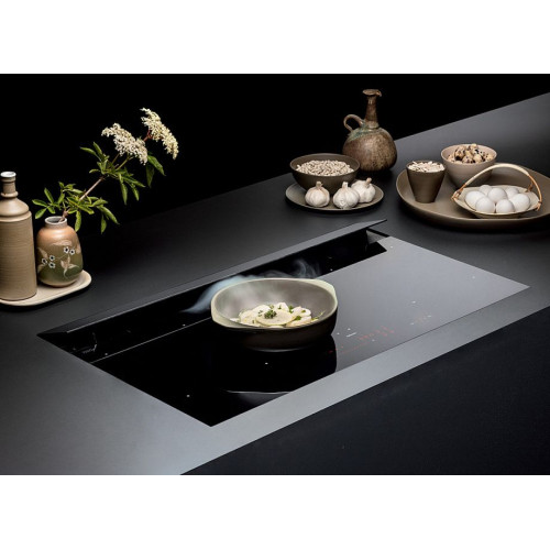 Индукционная стеклокерамич. панель+вытяжка (в столешницу) Falmec BRERA 90 VETRO NERO (вытяжка+индукция)