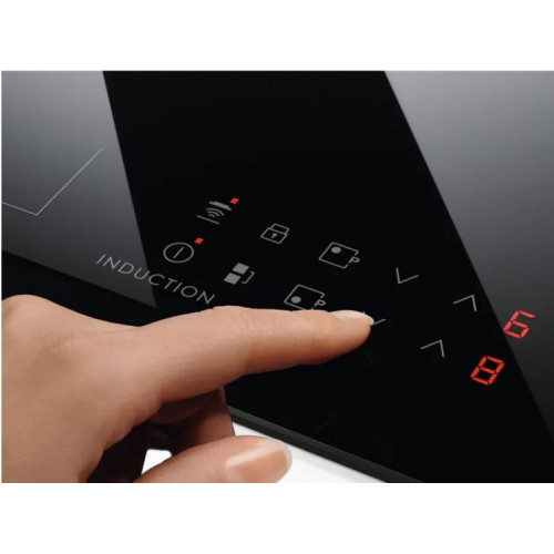Варочная панель Electrolux LIT 30230 C