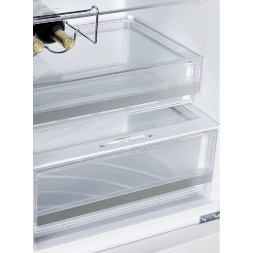 Холодильник Korting KNFC 62370 GW